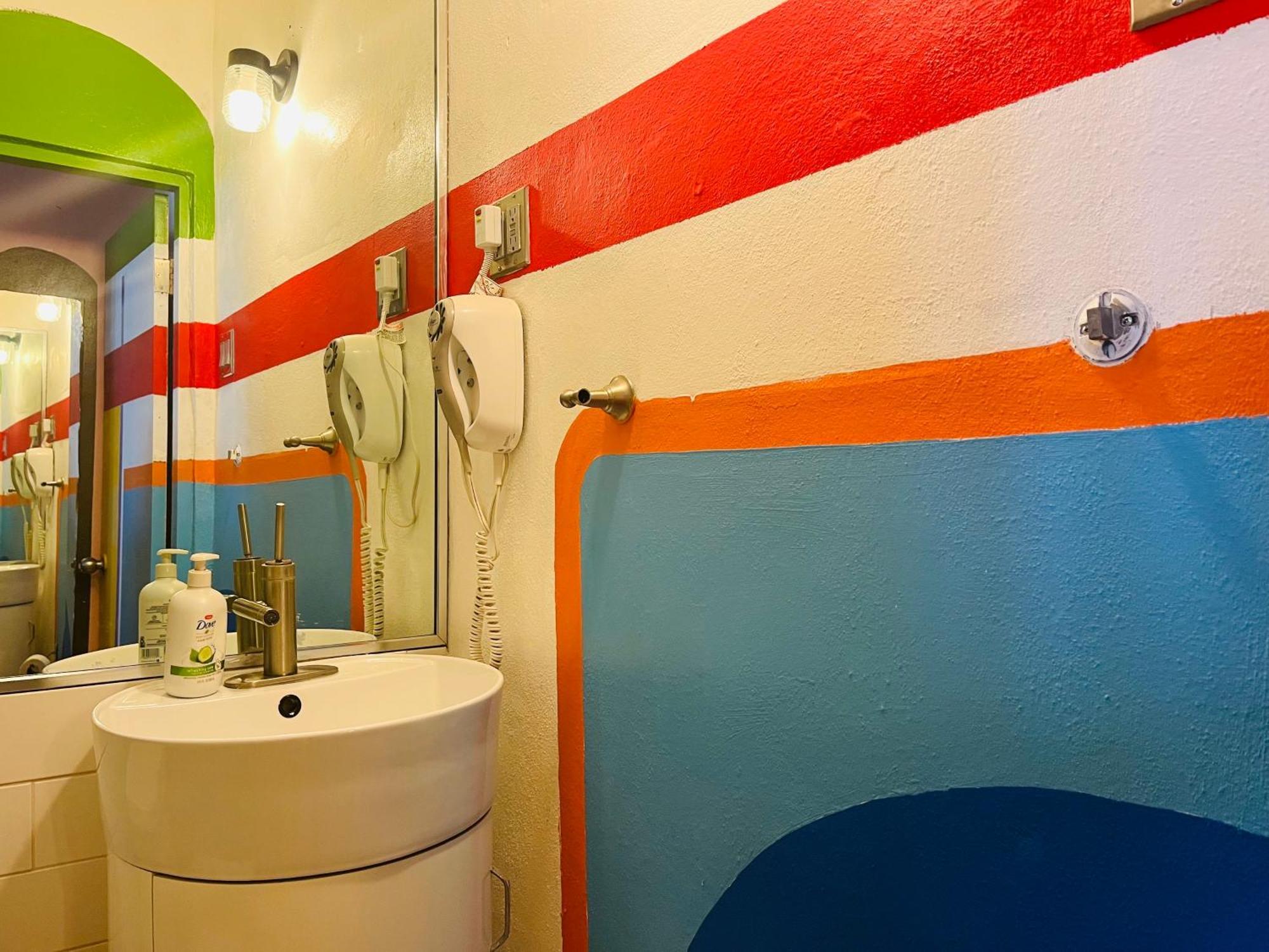Lower Price, More Style, Discount Studio In San Juan,Pr, Beach, Free Bikes (Adults Only) Bagian luar foto